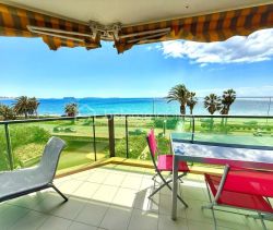 A louer APPARTEMENT T3 65 M2 TERRASSE VUE MER CANNES