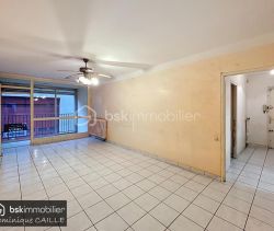 For rent: 4-room apartment, 78 m², seaside, Sète