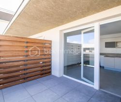 A louer APPARTEMENT T2 39 M2 TERRASSE PLAGE à PIED SETE