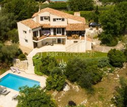 A louer MAISON  6 PIECES 187 M2 VUE MER GATTIERES