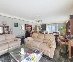 A louer APPARTEMENT T4 127 M2 BORD DE MER LA CIOTAT