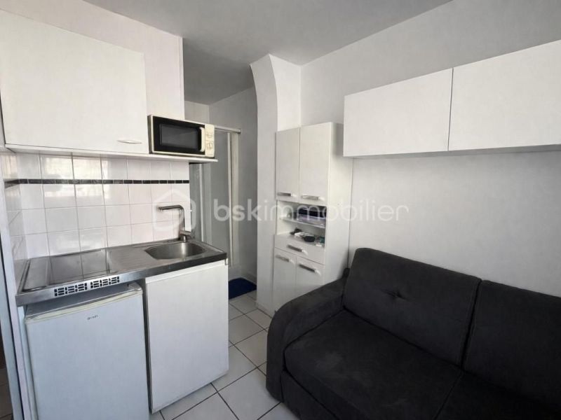 A vendre STUDIO  11 M2 PIEDS DANS L'EAU LE HAVRE