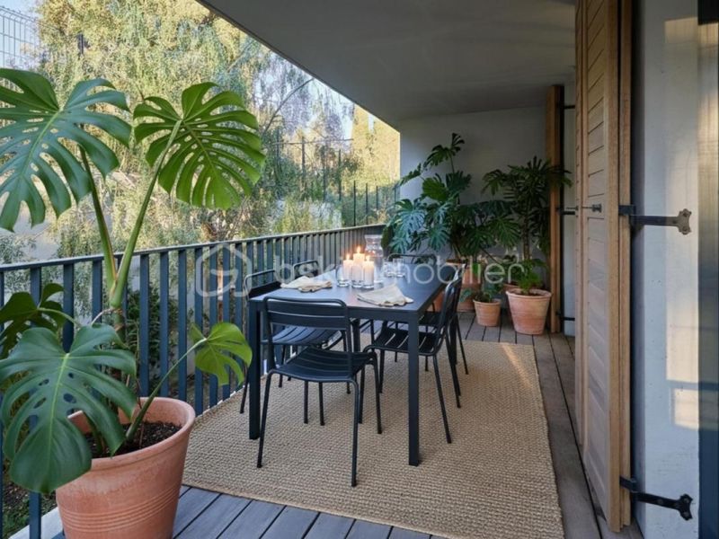 A louer APPARTEMENT NEUF T3 62 M2 TERRASSE BORD DE MER BORMES LES MIMOSAS