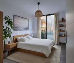 A louer APPARTEMENT NEUF T3 62 M2 TERRASSE BORD DE MER BORMES LES MIMOSAS