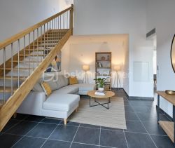 A louer APPARTEMENT DUPLEX NEUF T3 57 M2 TERRASSE BORD DE MER BORMES LES MIMOSAS