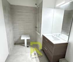 A vendre APPARTEMENT  58 M2 TERRASSE BORD DE MER AGDE