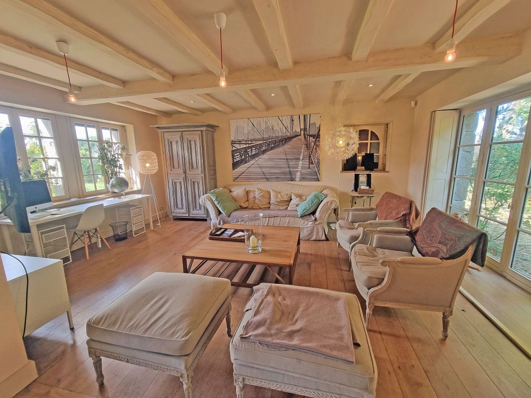 f3762d73534b98217b7d47f63b491ee9