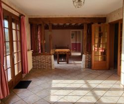 A vendre MAISON  7 PIECES 129 M2  FLAMANVILLE 3 km de l'autoroute et 2 km de la gare