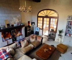 A louer MAISON  DE MAîTRE  MONTAGNAC