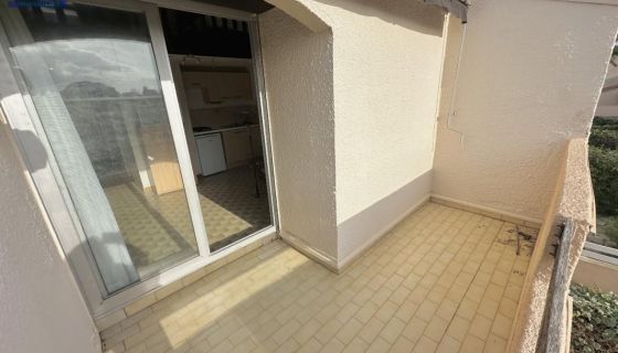 A louer APPARTEMENT T2 27 M2 TERRASSE PLAGE à PIED VALRAS PLAGE
