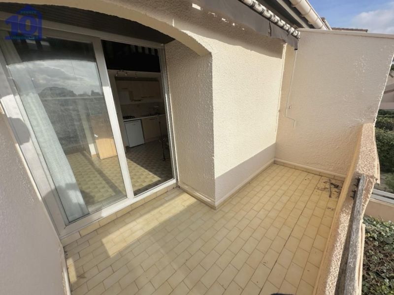 A louer APPARTEMENT T2 27 M2 TERRASSE PLAGE à PIED VALRAS PLAGE