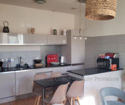 A louer APPARTEMENT T3 56 M2 TERRASSE  CADOLIVE