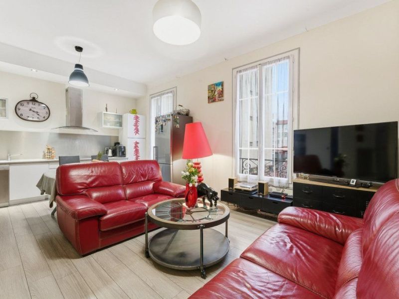 A louer APPARTEMENT T4 78 M2 BORD DE MER NICE