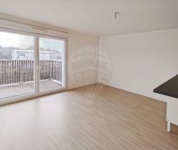 A louer APPARTEMENT T2 46 M2  COUERON