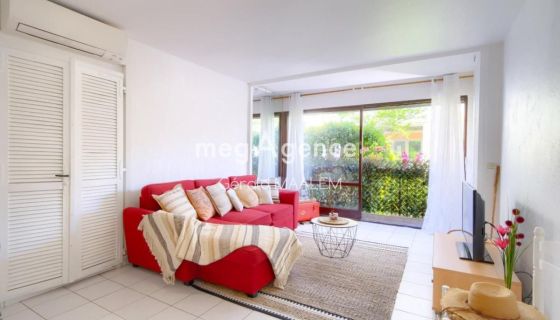 A louer APPARTEMENT T3 65 M2 BORD DE MER SAINT RAPHAEL