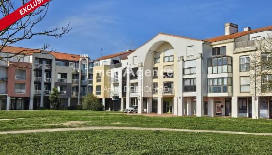 A louer STUDIO  26 M2 BORD DE MER LES SABLES D OLONNE