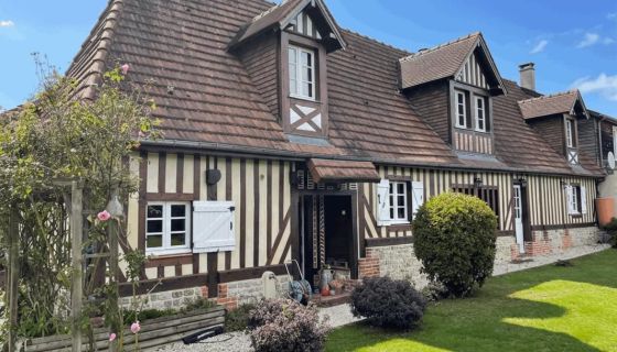 A louer MAISON  DE MAîTRE BORD DE MER HOULGATE