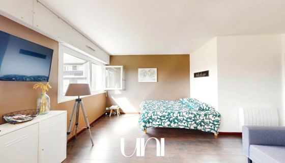 A louer STUDIO  29 M2 PLAGE à PIED COURSEULLES SUR MER