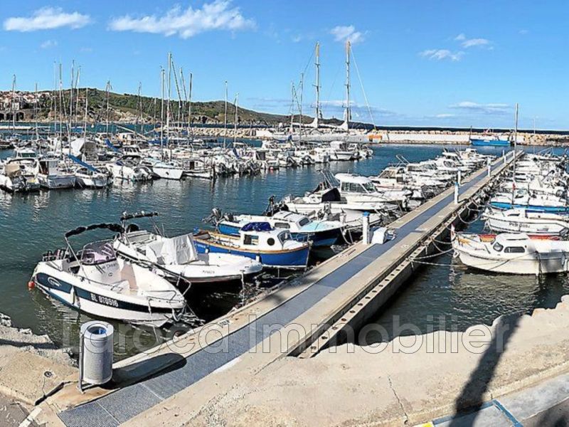 A louer APPARTEMENT DE PRESTIGE NEUF T4 98 M2 TERRASSE PIEDS DANS L'EAU BANYULS SUR MER Front de mer