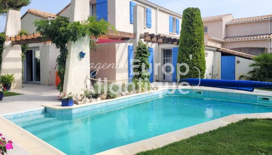 A louer MAISON  D'ARCHITECTE BORD DE MER LA PALMYRE