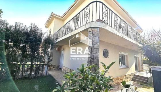 A louer MAISON  6 PIECES 190 M2 PLAGE à PIED VILLENEUVE LOUBET