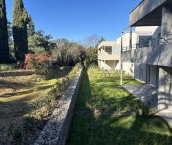 A louer APPARTEMENT NEUF T4 98 M2 TERRASSE  NIMES