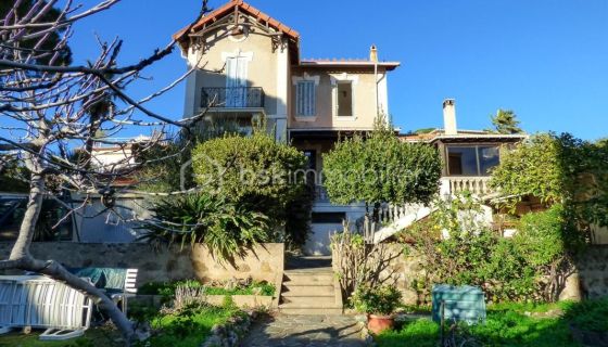 A louer MAISON  DE MAîTRE VUE MER SAINTE MAXIME