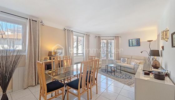 A louer APPARTEMENT T3 64 M2 BORD DE MER BIARRITZ