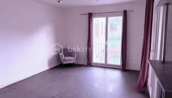 A louer APPARTEMENT T2 38 M2 BORD DE MER BONIFACIO