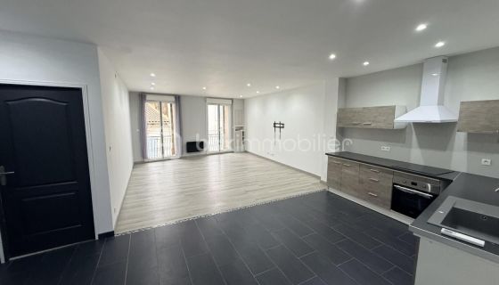 Apartment for rent, 2 bedrooms, 84 m², Thézan-lès-Béziers