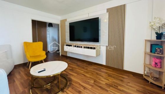 A louer APPARTEMENT T4 76 M2 BORD DE MER MARIGNANE