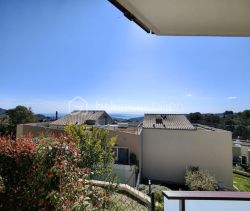 A louer APPARTEMENT NEUF T3 63 M2 TERRASSE VUE MER VALLAURIS
