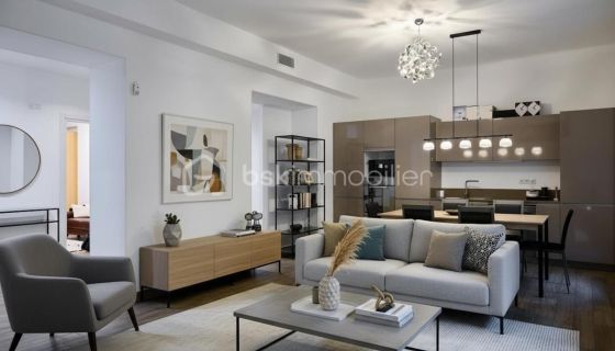 A louer APPARTEMENT DE PRESTIGE T6 175 M2 TERRASSE BORD DE MER NICE