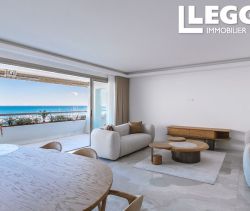 A louer APPARTEMENT DE PRESTIGE T3 90 M2 TERRASSE BORD DE MER VILLENEUVE LOUBET