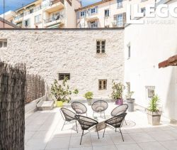 A louer APPARTEMENT T3 64 M2 TERRASSE BORD DE MER NICE