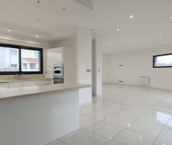 A louer MAISON  5 PIECES 144 M2  SAINT MARCEL SUR AUDE