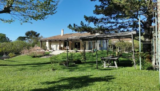 A louer MAISON  D'ARCHITECTE  MIMET