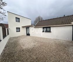 A louer LONGèRE  4 PIECES 75 M2  BILLY BERCLAU