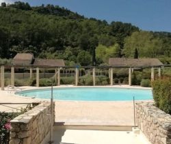 Contemporary house for rent in Vidauban