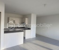 A louer APPARTEMENT T2 47 M2  BORDEAUX