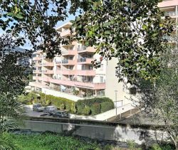 Se alquila apartamento de 2 habitaciones, 81 m², terraza, junto al mar, Ajaccio