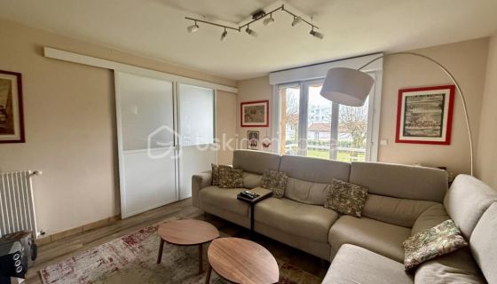 PISO DE 2 HABITACIONES 60 M2 NANTES