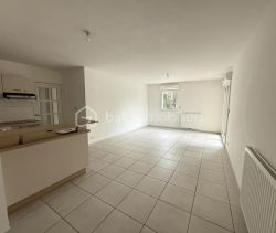 A louer APPARTEMENT T3 68 M2  NANTES