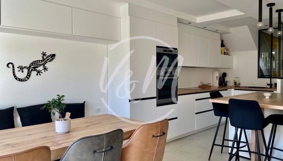 A vendre MAISON  4 PIECES 106 M2 BORD DE MER LANTON