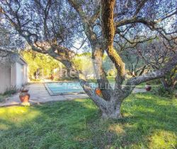 A louer MAISON  5 PIECES 102 M2  UZES