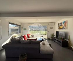 A louer MAISON  CONTEMPORAINE  SAINT ZACHARIE