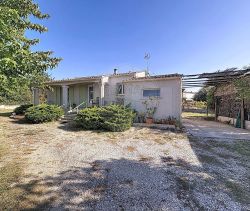 Se alquila casa de 4 habitaciones, 100 m², Ledignan