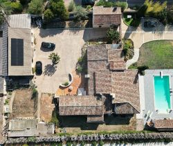 A louer MAISON  6 PIECES 250 M2  LE MUY