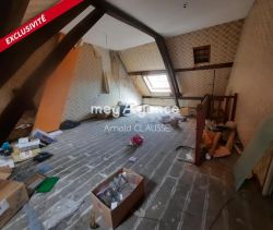 A louer APPARTEMENT T6 195 M2  AUXI LE CHATEAU