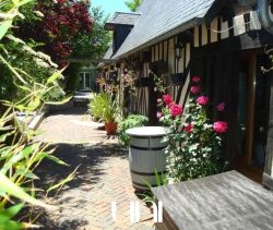 A louer LONGèRE  30 PIECES 630 M2  BASSENEVILLE